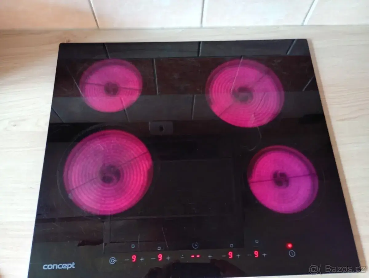Trouba s varnou deskou