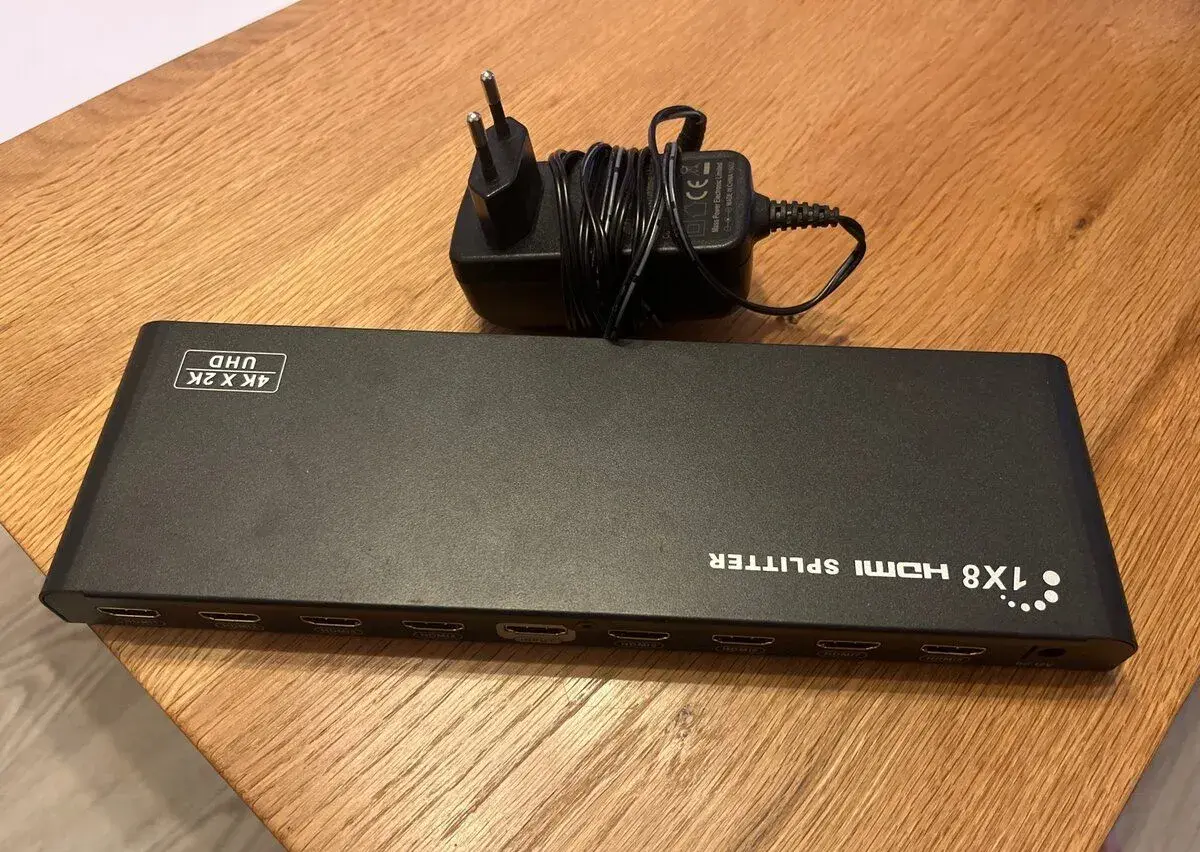 HDMI 2.0 splitter PremiumCord KRUP 1×8 – 4K/60 Hz, nový