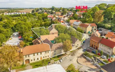 Prodej obchod a služby, 226 m², Buštěhrad, ul. Náměstí