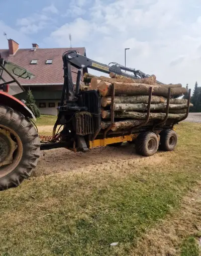 Vyvážecí vlek za traktor