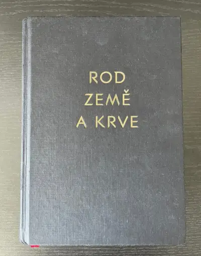 Kniha rod země a krve