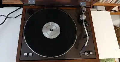 JVC/VICTOR JL-A1 Stereo Record Player/Vintage 1974