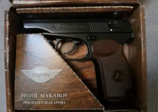Pistole Makarov vzduchová Nepoužitá
