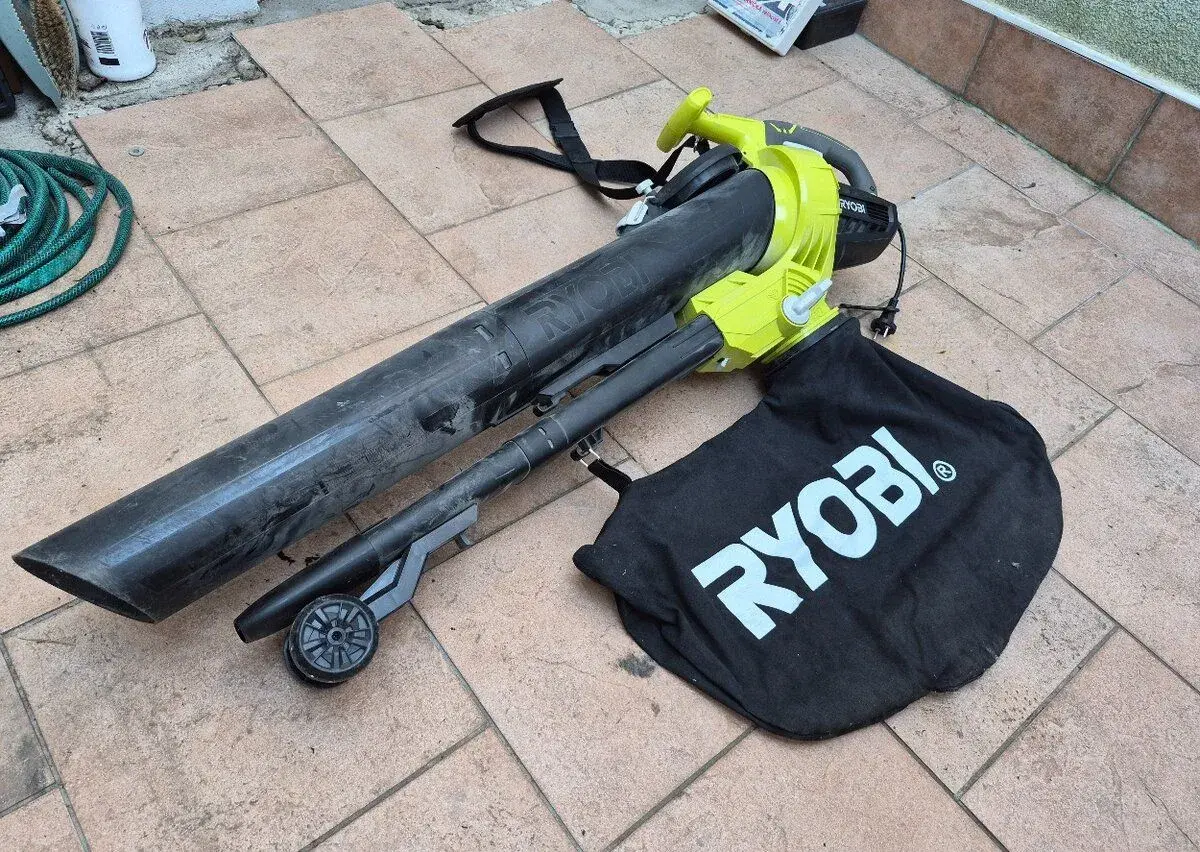 Fukar/vysavač Ryobi RBV3000CESV