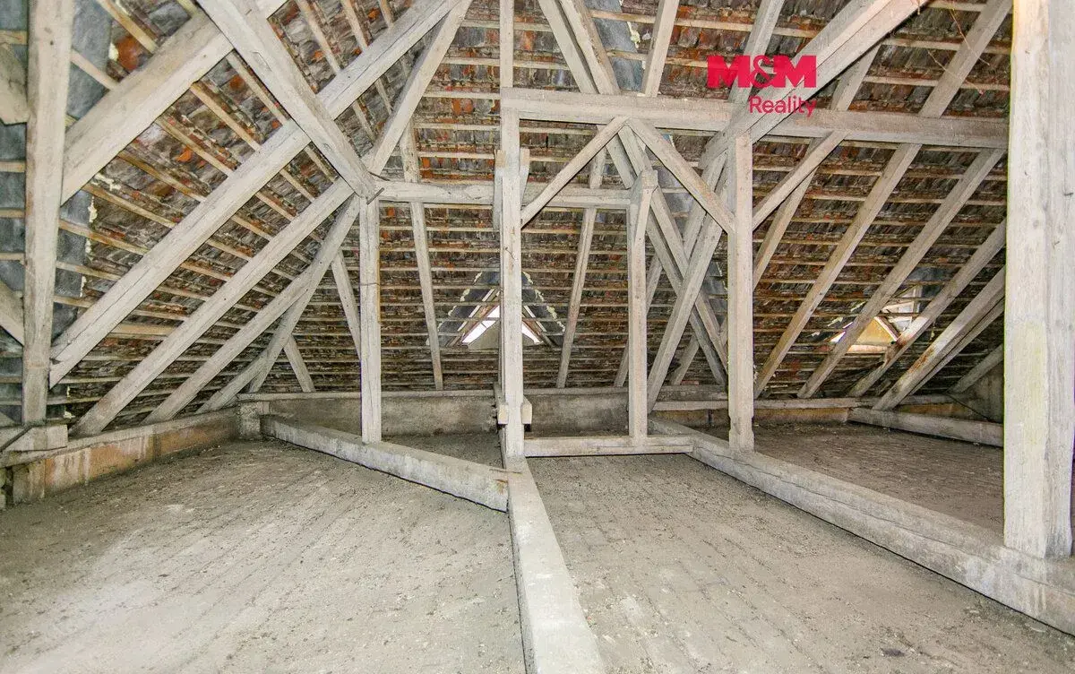 Prodej půdního prostoru, 124 m², Plzeň, ul. Němejcova