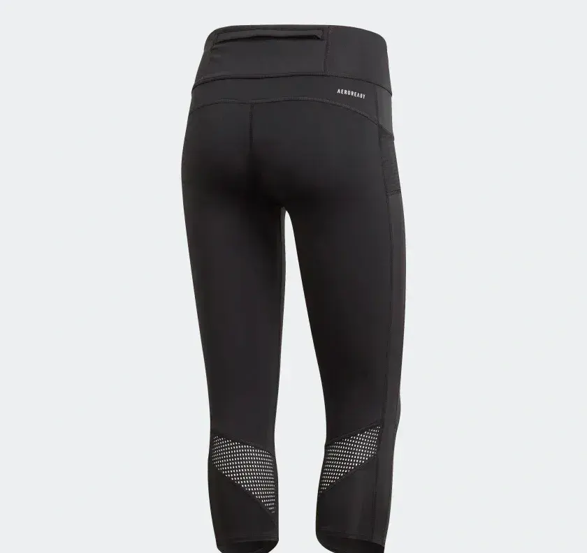 ADIDAS Dvoje dámské 3/4 legíny se síťovinou vel: M