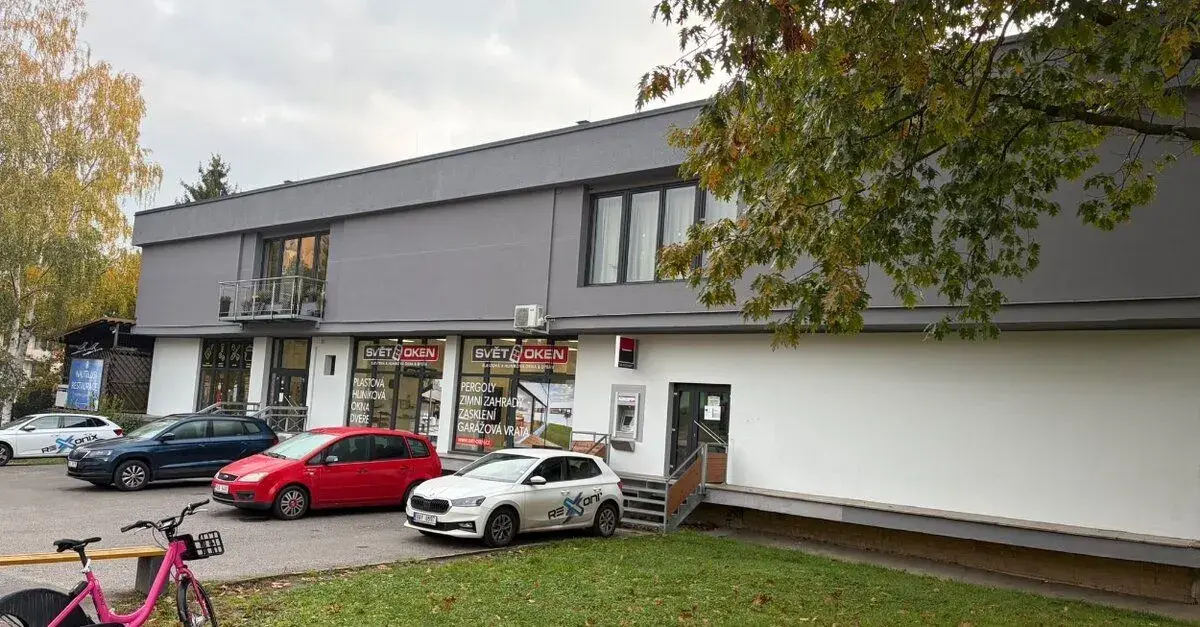 Pronájem obchodního prostoru 29 m² Želenická, Děčín VI