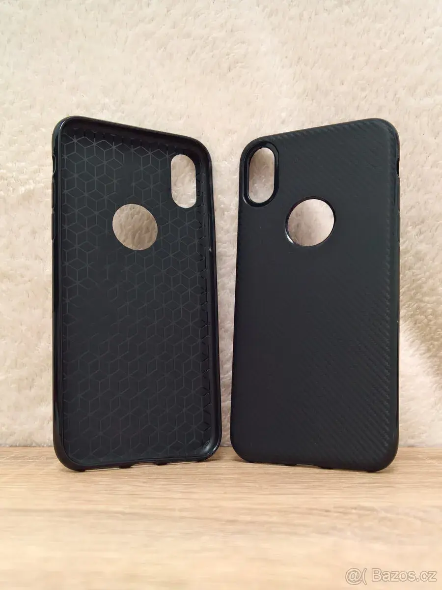 10ks krytů na iPhone X / XS