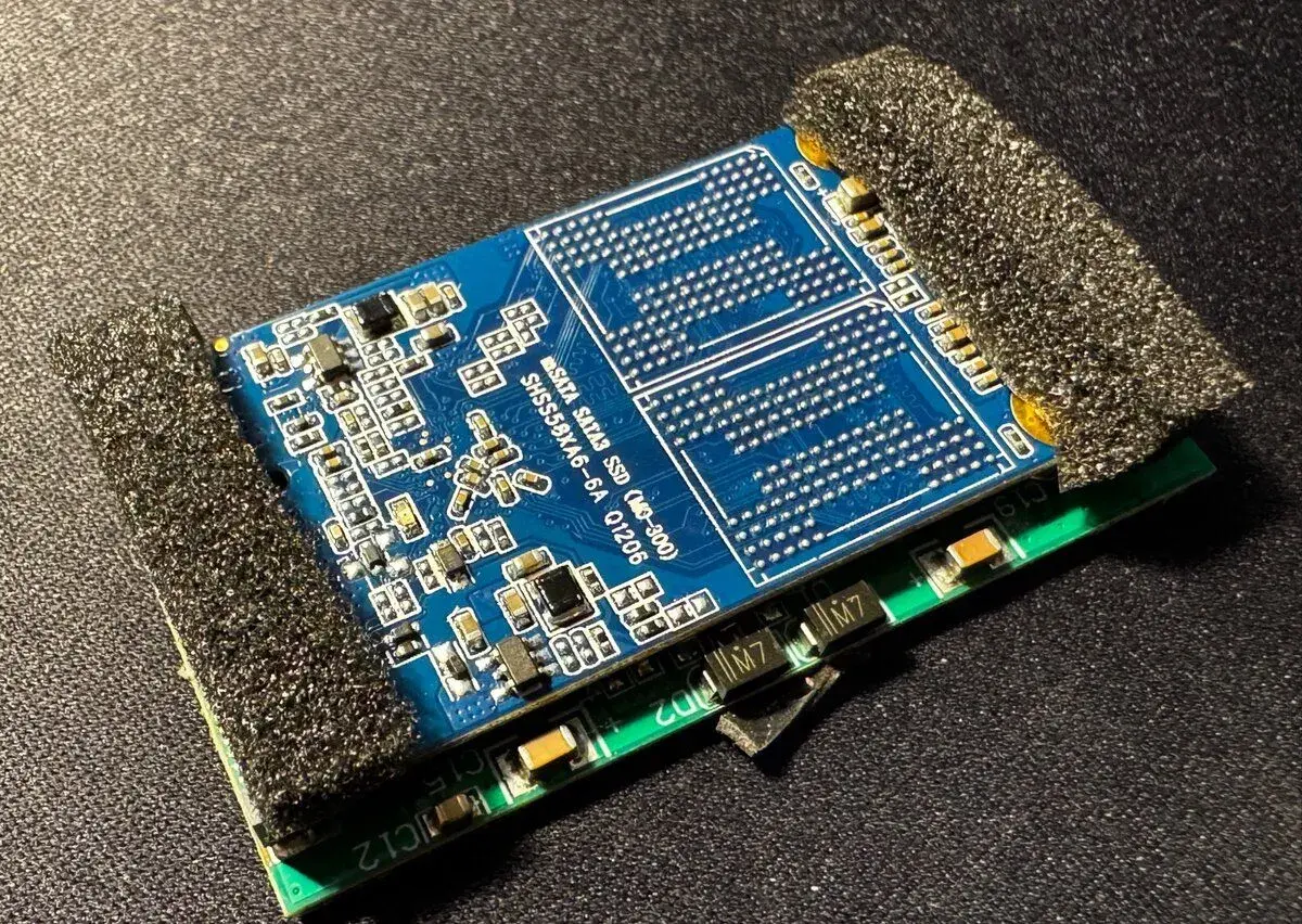 512 GB mSATA MO-300 SSD (pro iPod)