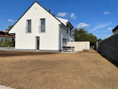 Mezonetový byt 3+kk v RD