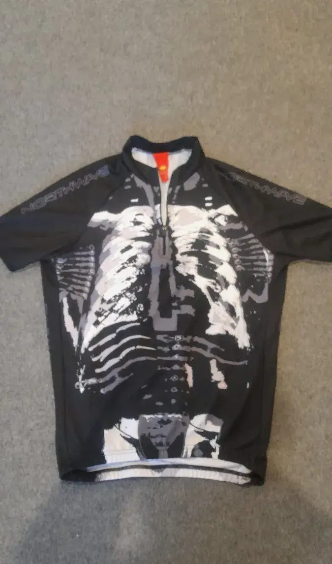 dres na kolo vel. XL (odpovídá spíš M-L)