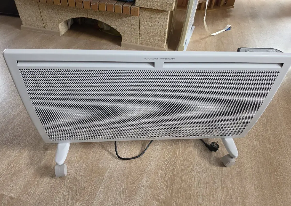 Klarstein HotSpot Wave 2000W 20m² Konvektor Bílý