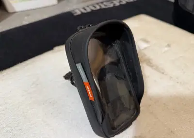 Držák na telefon Givi S956B
