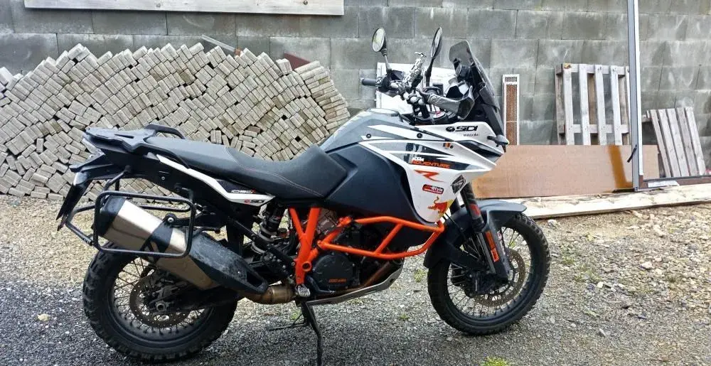 KTM 1090 R