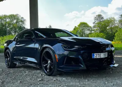 Chevrolet Camaro – 2016, 8 000 km