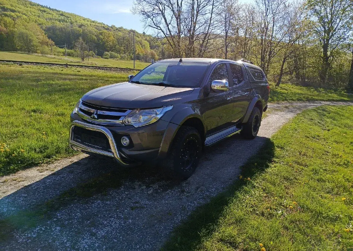 Mitsubishi l – 2016