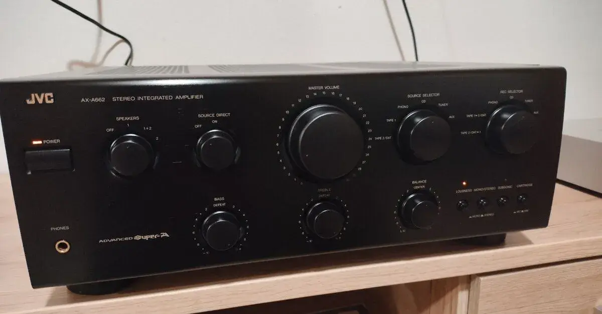 JVC AX-A 662 – Špičkový stereo zesilovač (Top Stav)
