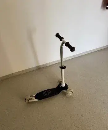 Dětská koloběžka se 3 kolečky