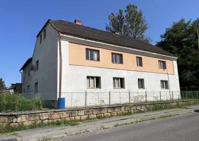 Prodej RD se zahradou 1628 m2 ve Stráži pod Ralskem