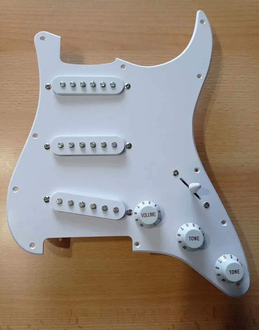 Picquard Fender Squier Sonic Stratocaster