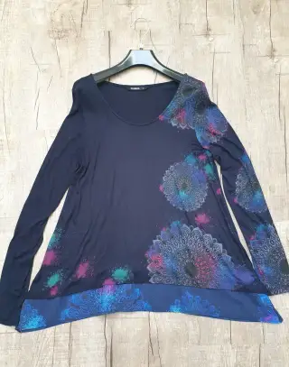 Damska halenka zn.Desigual velM