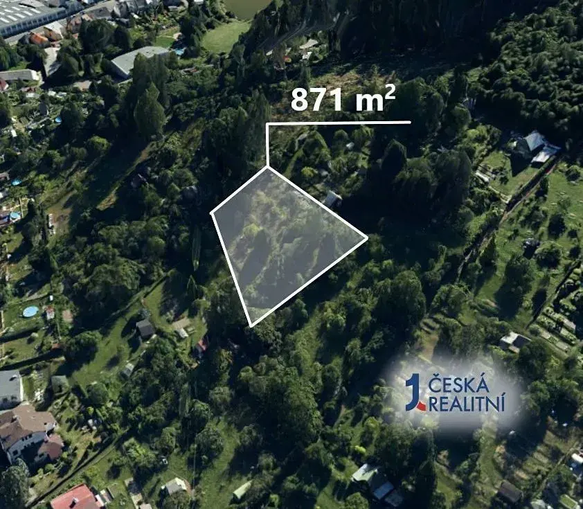 Nemovitost – 523 m², pozemek 871 m²