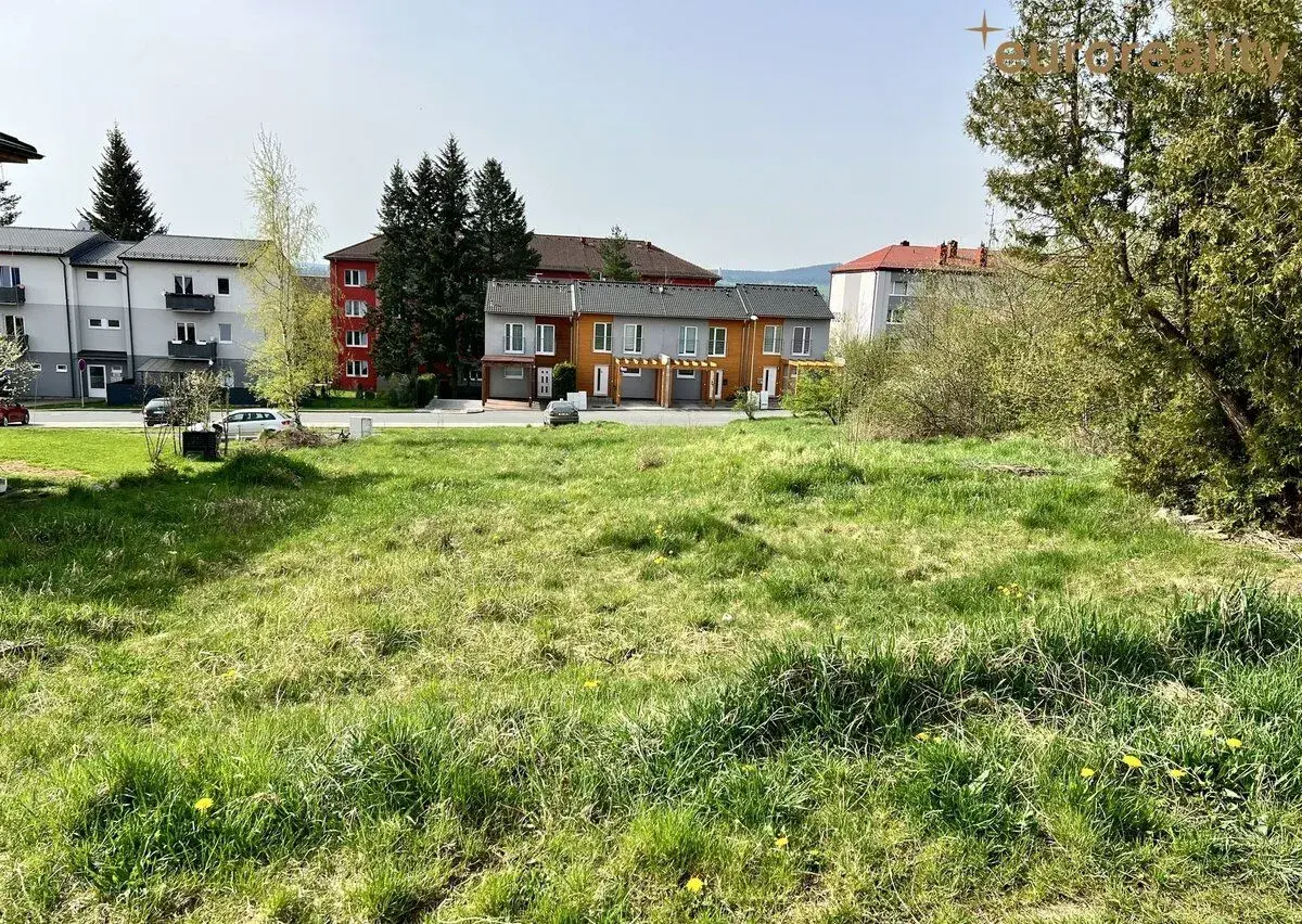 Pronájem, pozemek, Tachov, ul. Na Třešňovce