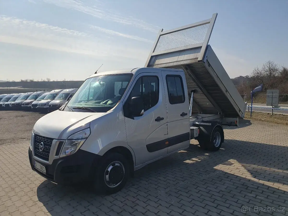 Nissan NV400 – 2017, 80 000 km