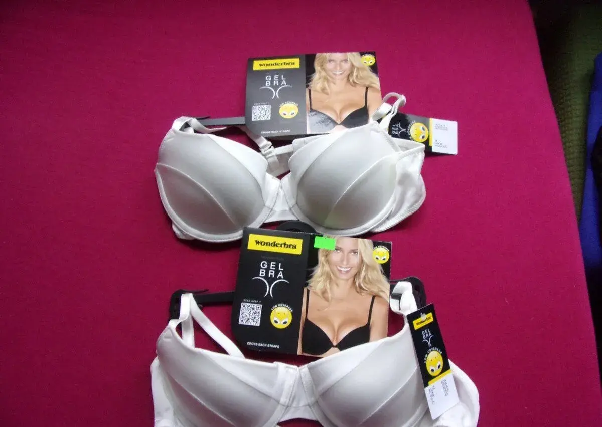 Výprodej podprsenka WONDERBRA PUSH-UP pušapka velikost 80A