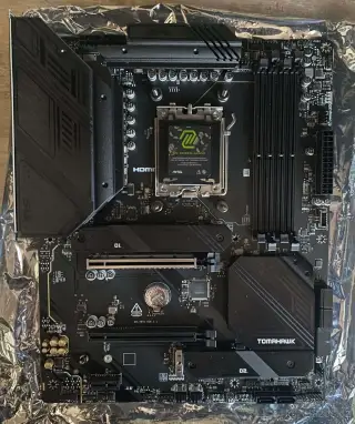 Základní deska MSI MAG B650 TOMAHAWK WIFI