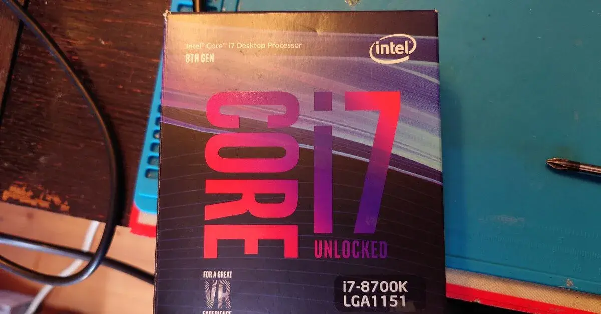 CPU Intel I7-8700K 6core 12, 8 generace pro LGA 1151 (gen 2)