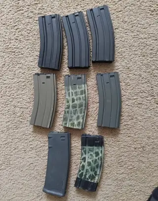 Zásobníky M4