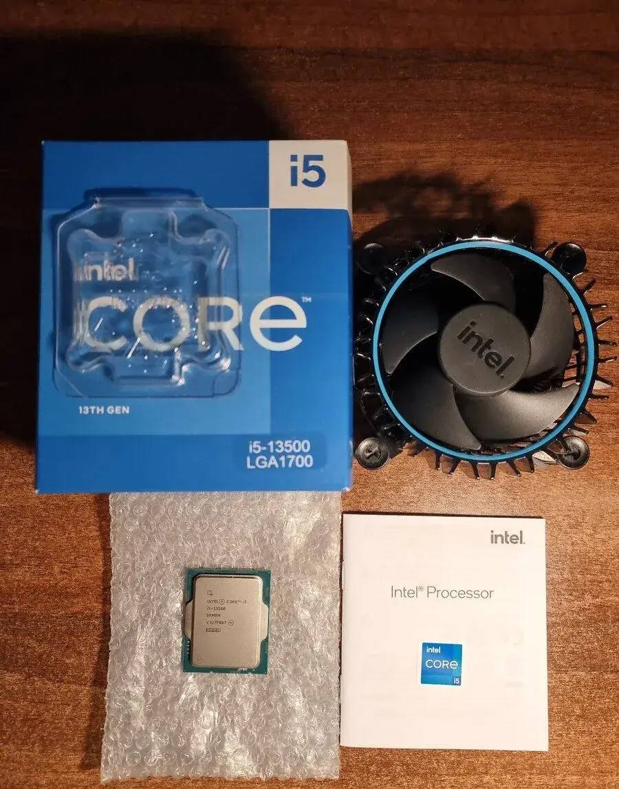 2 x Intel Core i5 13500 2.5 GHz 14 jader 20 vláken BOX