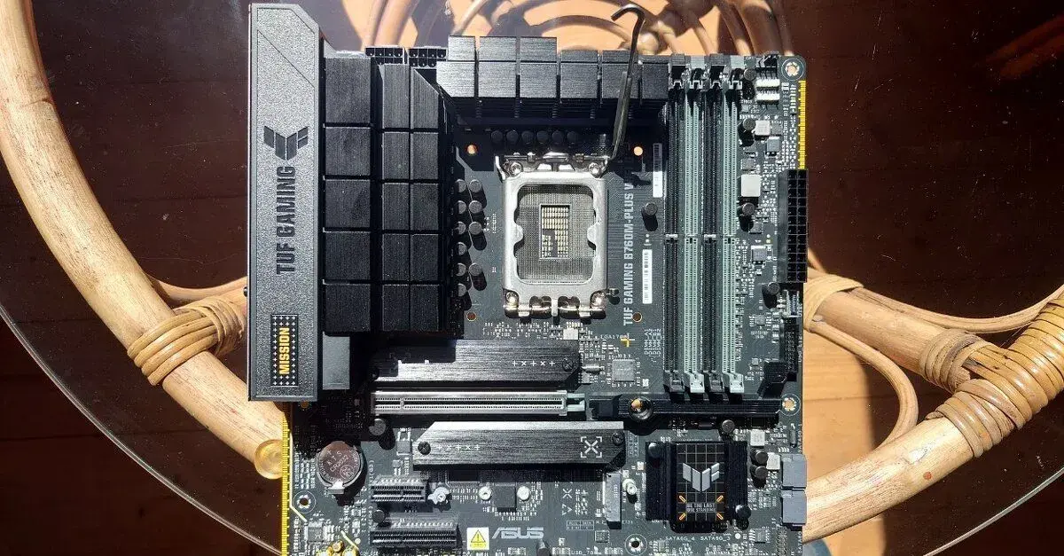 ASUS TUF Gaming B760-M Wifi PLUS II, DDR5 intel 12, 13,14