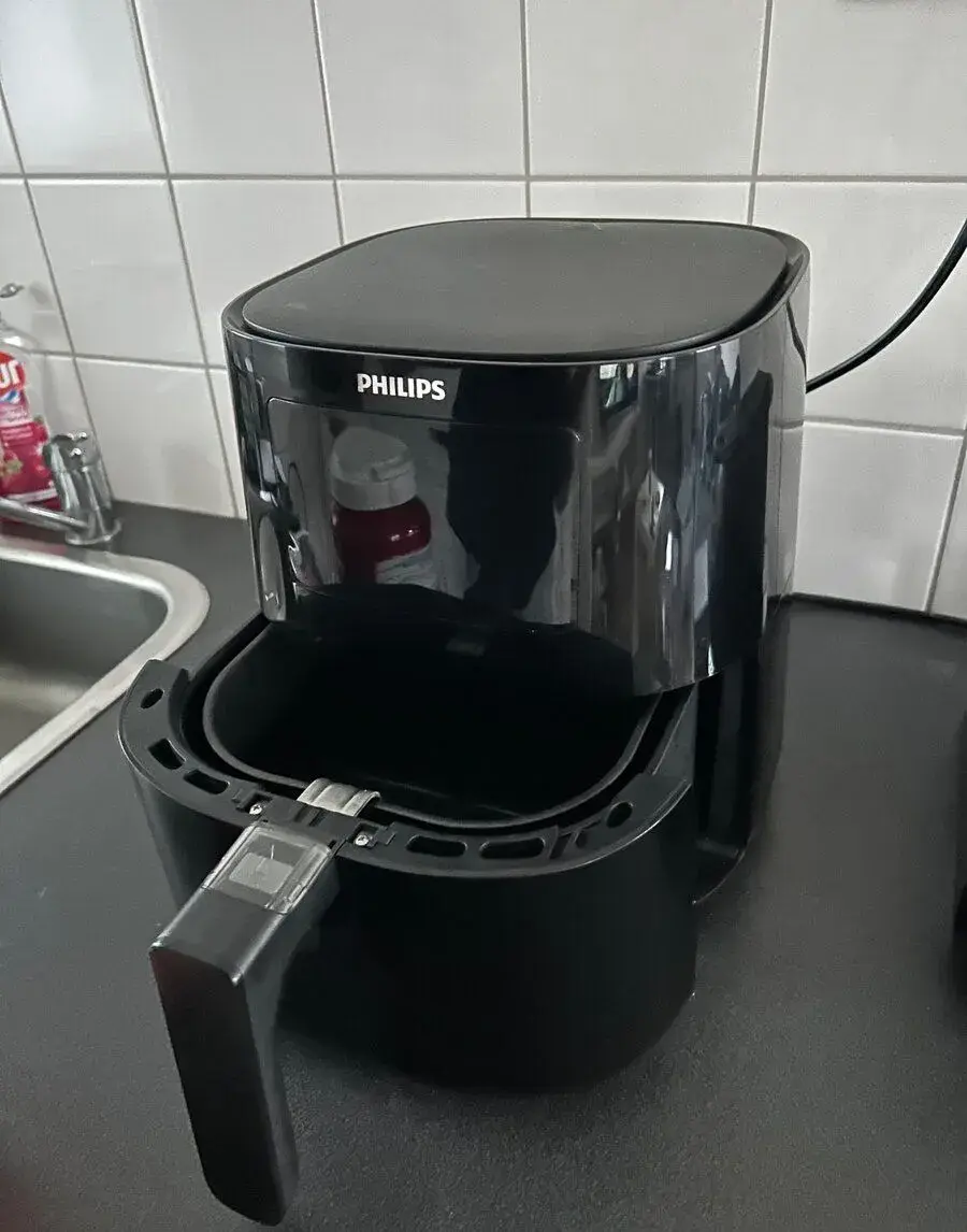 Horkovzdušnou fritézu Philips Essential 4,1 l 🍟