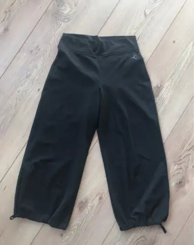 3/4 legíny Decathlon vel. 36