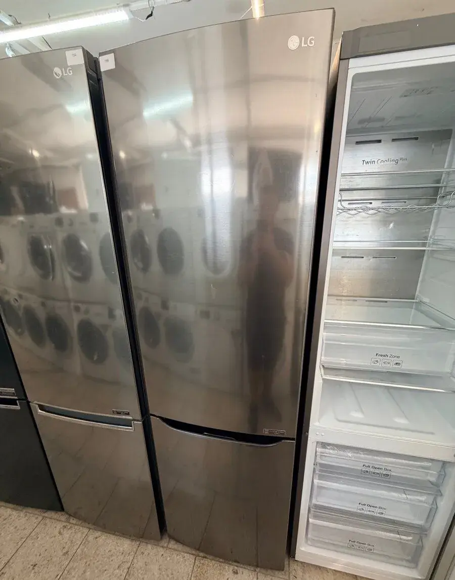 LG – kombinovaná lednice s mrazákem, nerez