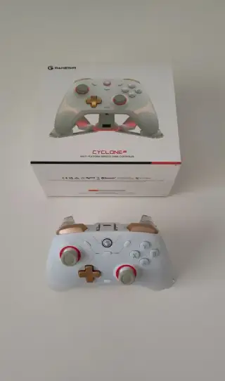 Gamesir cyklone 2