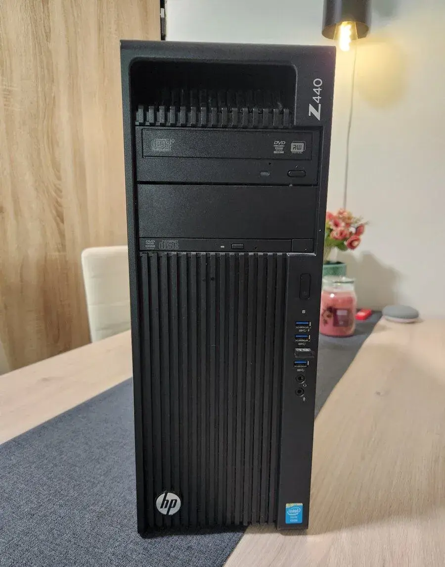 HP Z440, Xeon E5-2680v3 12x, 128 GB RAM