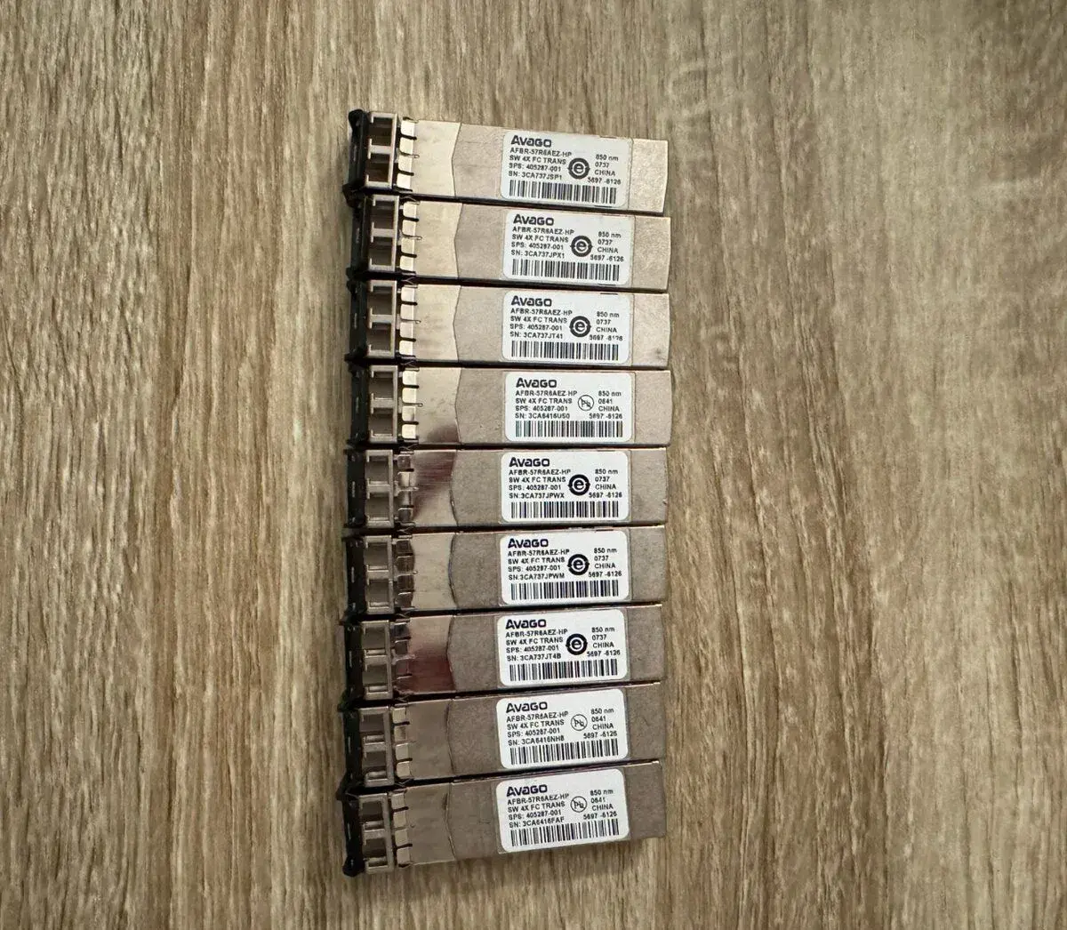 9x SFP moduly AVAGO AFBR-57R6AEZ-HP