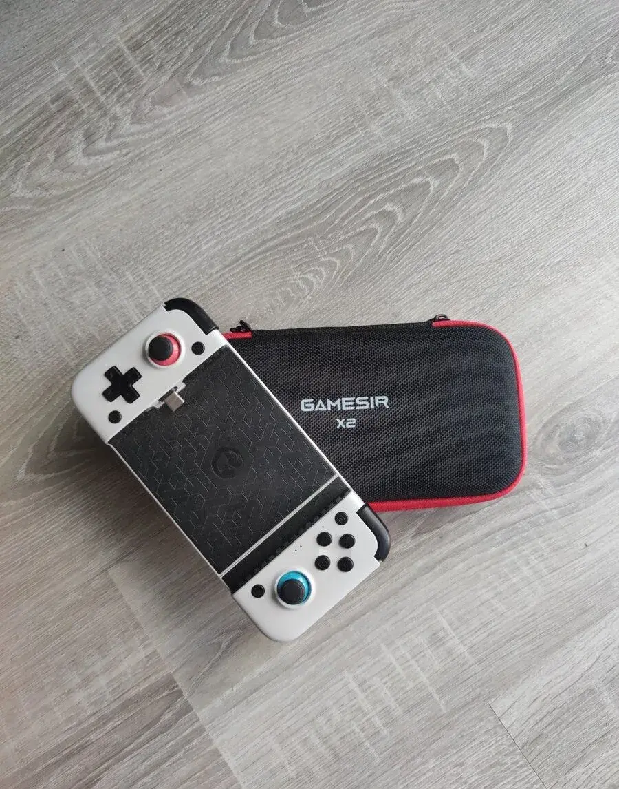 Herní ovladač na MT - GameSir X2