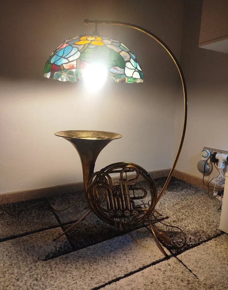 Stolní lampa Tiffany, lesní roh
