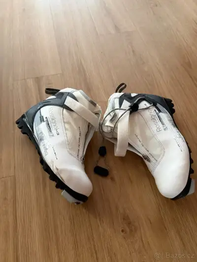 Dámské boty na běžky zn.Rossignol X3 FW vel.39