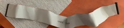 SCSI kabel připojení pevného disku nebo pásky