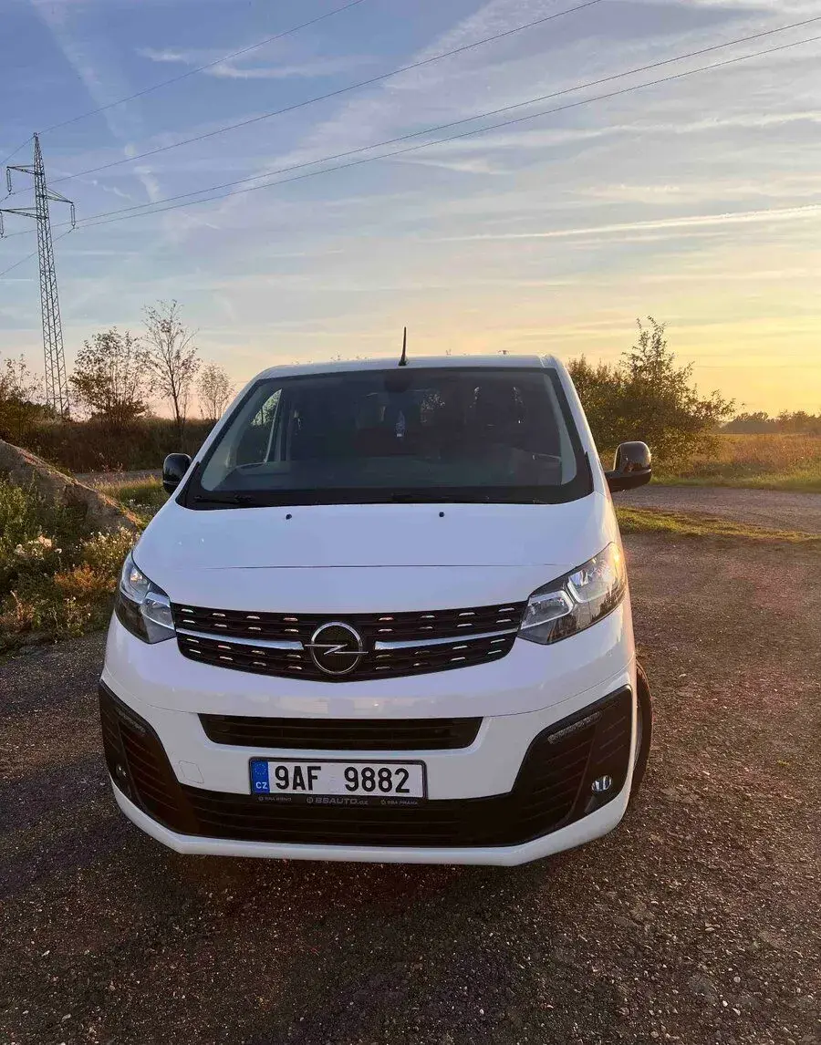 Opel Vivaro – 2022, 101 338 km