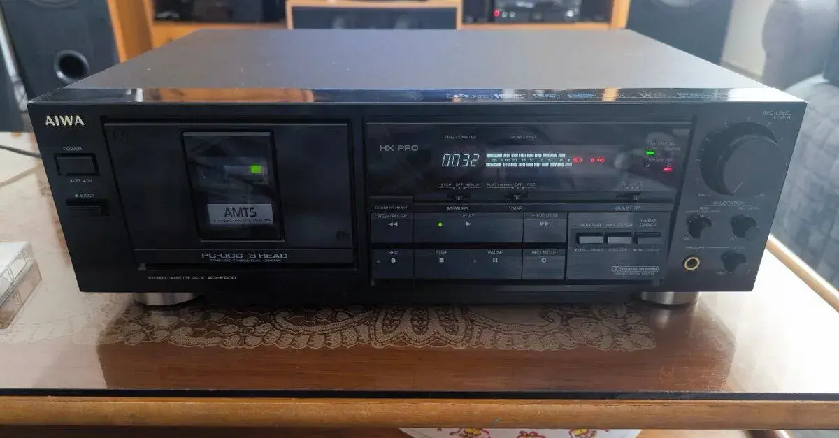Aiwa AD-F800 Tape Deck