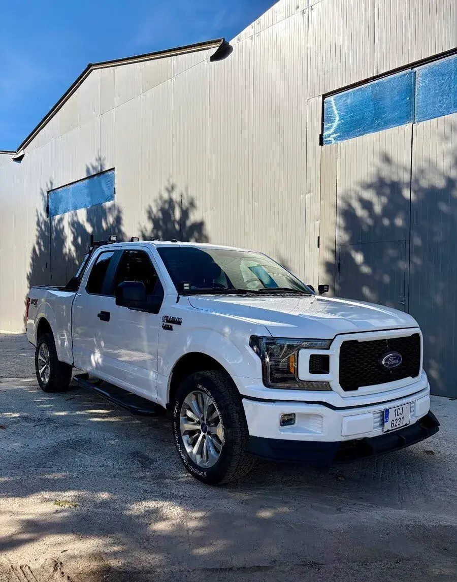 F 150 SuperCab 5,0 Coyote 10ti.stup. Automat 36 tis Km