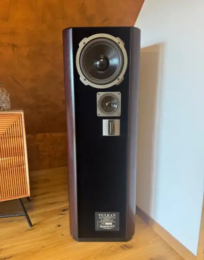 Repro Quadral Vulkan