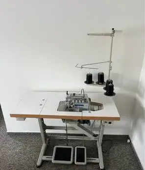 Šicí stroj overlock Garudan