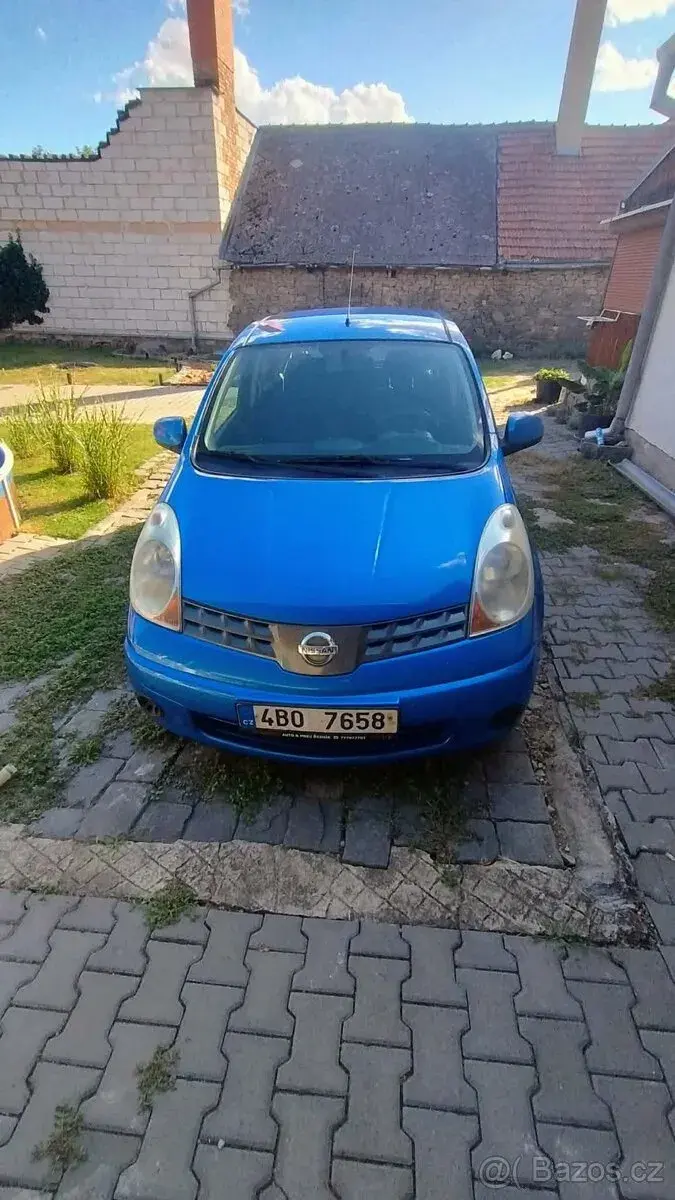 Nissan note – 2006, 190 000 km
